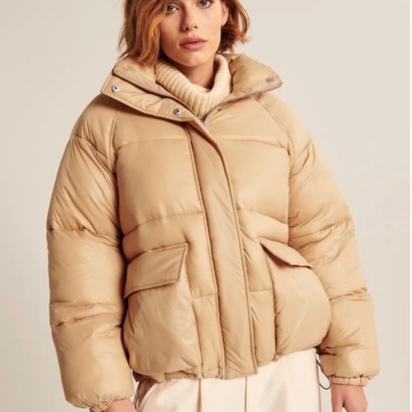 Abercrombie & Fitch Jackets & Blazers - Abercrombie & Fitch Camel Puffer Jacket